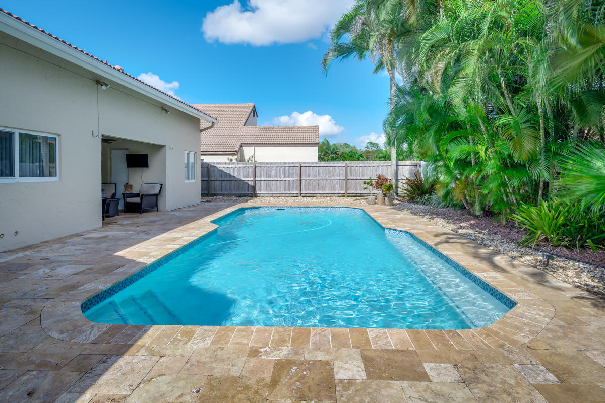 22340 Martella Avenue Boca Raton, FL 33433 - Photo 22 of 26 POOL