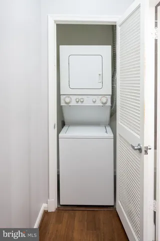 $2,145 | 1211 South Eads Street, Unit 102, Arlington, VA 22202