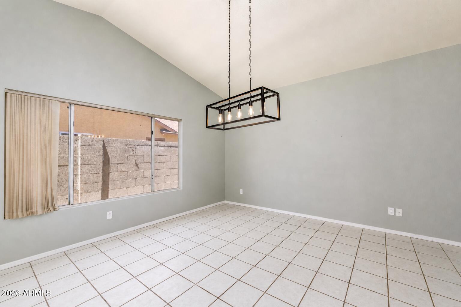 2624 North Ricardo Mesa, AZ 85215 - Photo 8 of 23