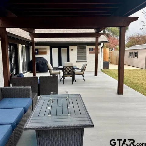 $495,000 | 4107 Chester Drive, Tyler, TX 75701