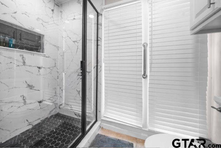 4107 Chester Drive Tyler, TX 75701 - Photo 8 of 45 a view of a bathroom