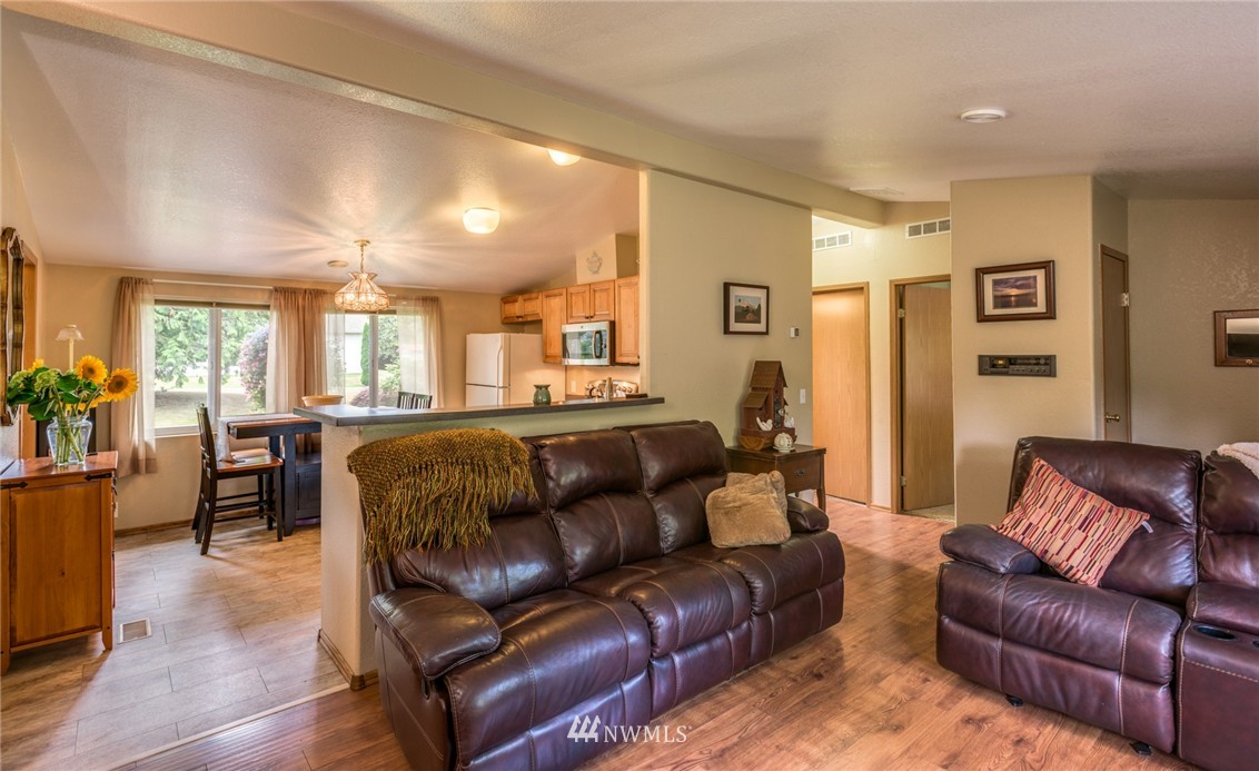 5132 Yellow Brick Road Bellingham, WA 98226 - Photo 6 of 22