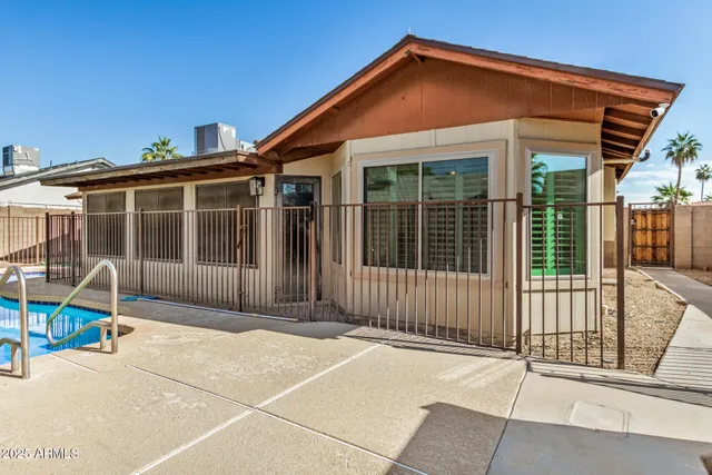 $389,900 | 12642 North 79th Avenue, Peoria, AZ 85381