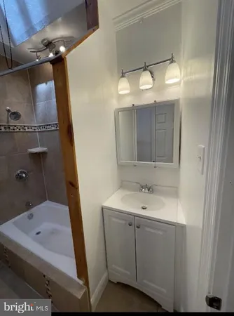 $1,700 | 5616 Christian Street, Philadelphia, PA 19143