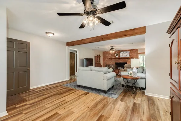 $234,900 | 131 Singleton Street, Jones Creek, TX 77541