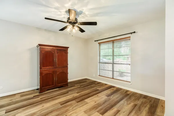 $234,900 | 131 Singleton Street, Jones Creek, TX 77541