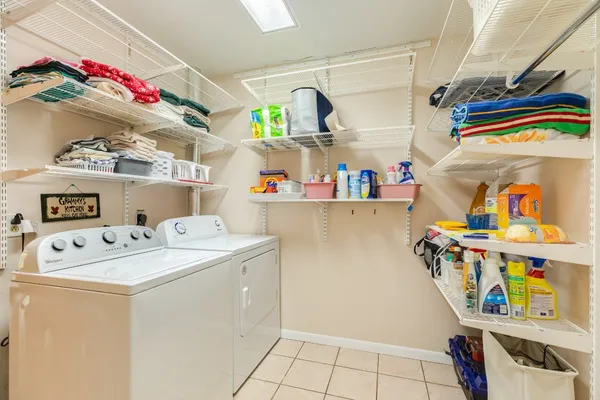 $234,900 | 131 Singleton Street, Jones Creek, TX 77541