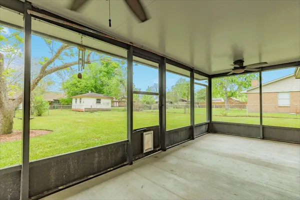 $234,900 | 131 Singleton Street, Jones Creek, TX 77541