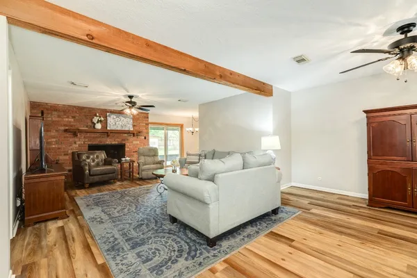 $234,900 | 131 Singleton Street, Jones Creek, TX 77541
