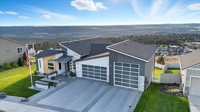 $1,099,000 | 8603 North Upper Mayes Lane, Spokane, WA 99208