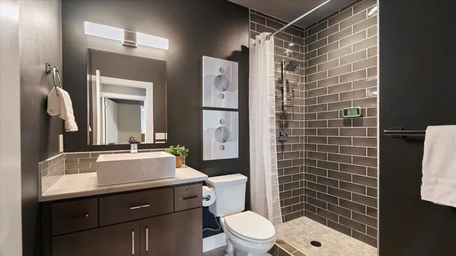 $1,099,000 | 8603 North Upper Mayes Lane, Spokane, WA 99208