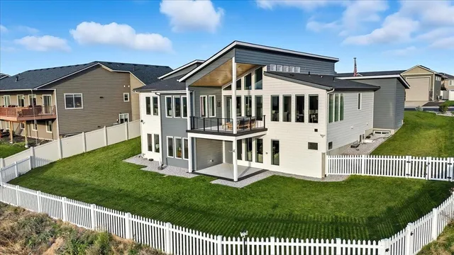 $1,099,000 | 8603 North Upper Mayes Lane, Spokane, WA 99208