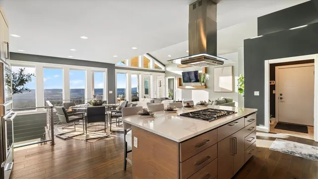 $1,099,000 | 8603 North Upper Mayes Lane, Spokane, WA 99208