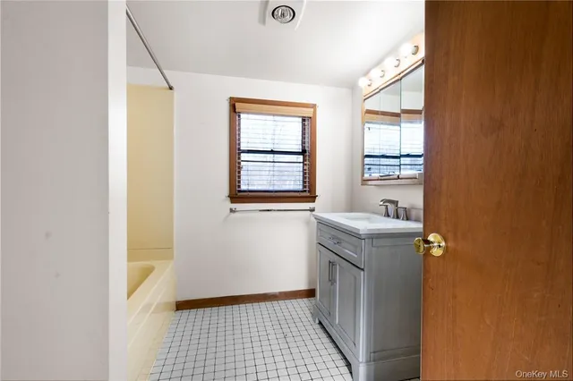 $3,400 | 48 Quaker Hill Road, Monroe, NY 10950