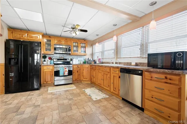 $3,400 | 48 Quaker Hill Road, Monroe, NY 10950