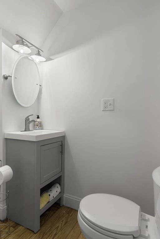 11 Middle Street Georgetown, MA 01833 - Photo 17 of 31 Gallery Image 17