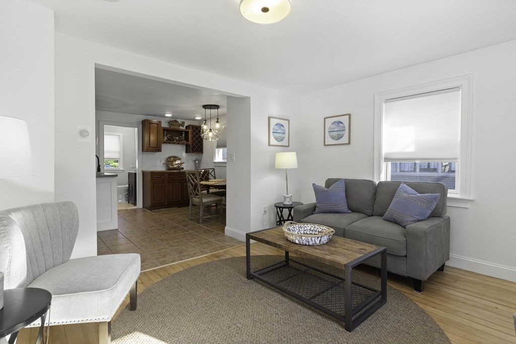 11 Middle Street Georgetown, MA 01833 - Photo 2 of 31 Gallery Image 2