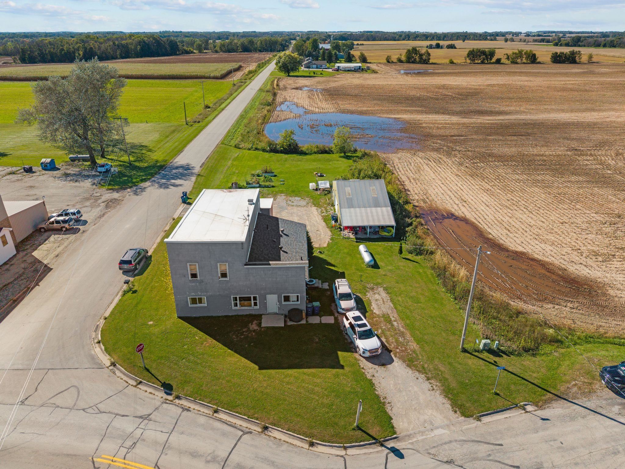 N4903 Ballard Road Seymour, WI 54165 - Photo 5 of 45 Gallery Image 5