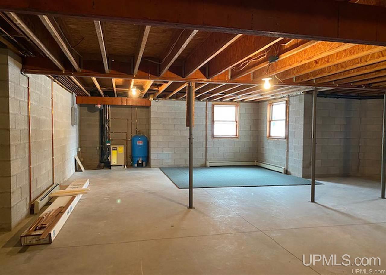 7738 Tipperary Road Gladstone, MI 49837 - Photo 40 of 46 Gallery Image 40