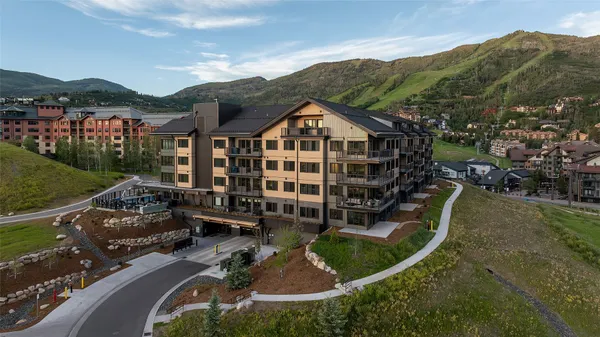 $3,900,000 | 1550 Amble Drive, Unit 206, Steamboat Springs, CO 80487
