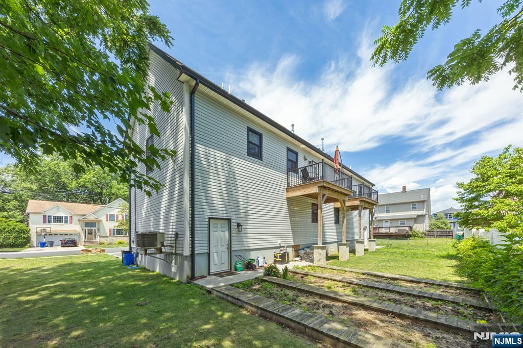 40 Frederick Street, Unit B Little Ferry, NJ 07643 - Photo 3 of 23