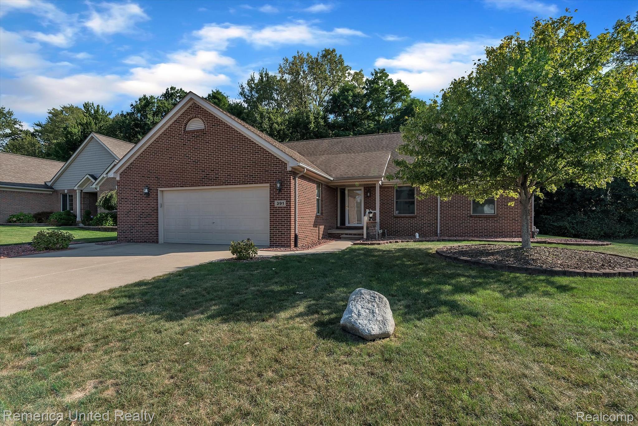 391 Rabbit Run Road Carleton, MI 48117 - Photo 4 of 49 04-391 Rabbit Run Rd-windowstill-realestate-photography-4.jpg