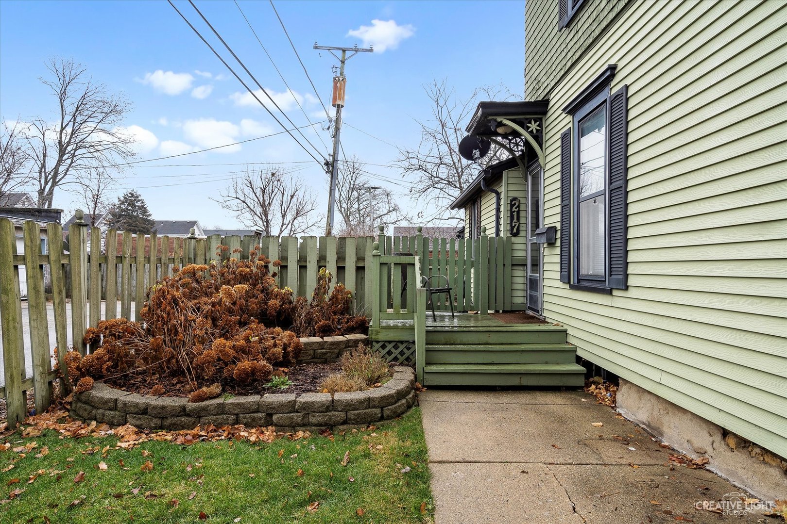 217 Washburn Street Elgin, IL 60123 - Photo 14 of 17