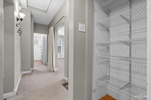 $1,200 | 217 Washburn Street, Elgin, IL 60123