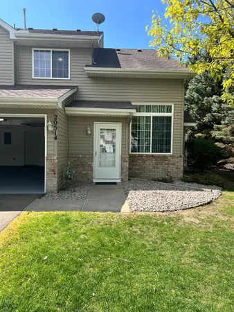 $298,000 | 20514 Erin Court, Unit 15, Farmington, MN 55024