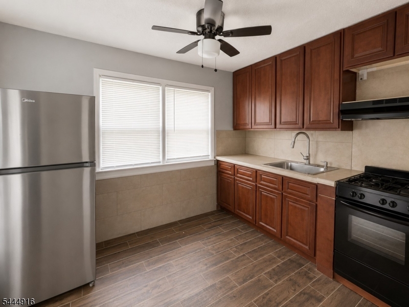 1112 Rivington Street, Unit 2 Roselle, NJ 07203 - Photo 2 of 13
