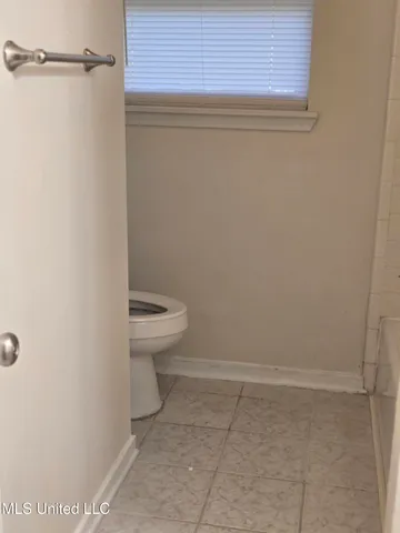 $1,550 | 6505 Columbus Circle, Ocean Springs, MS 39564