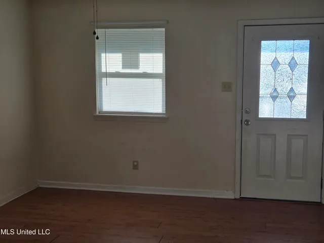 $1,550 | 6505 Columbus Circle, Ocean Springs, MS 39564