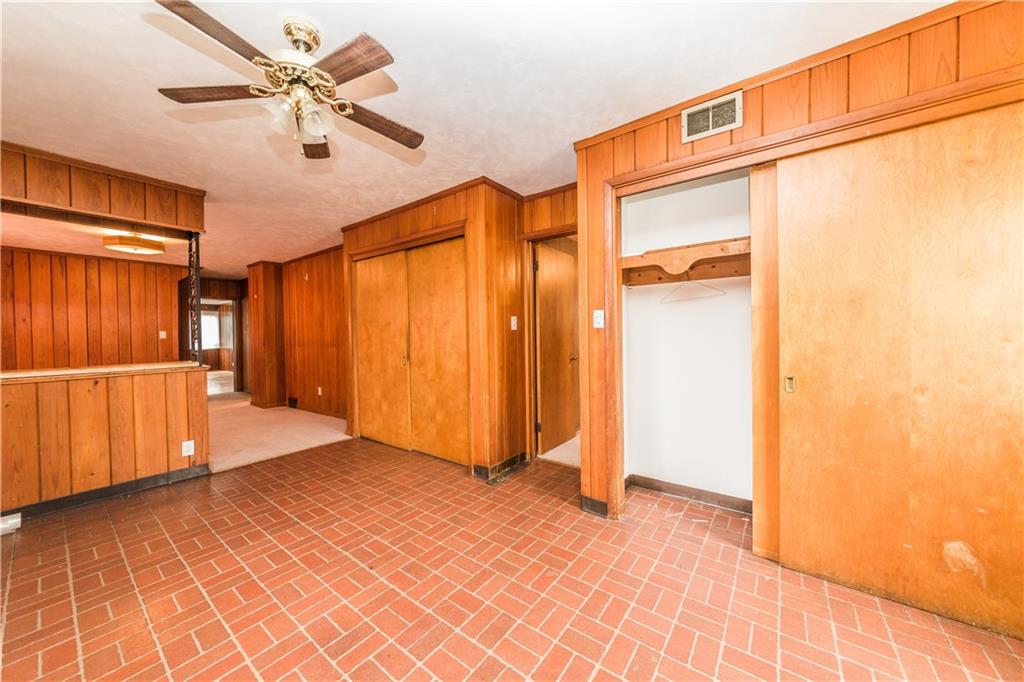 1225 Freeport Road Natrona Heights, PA 15065 - Photo 4 of 20 Gallery Image 4