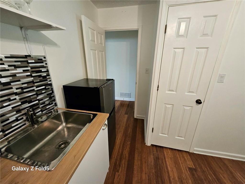 49 Cook Lane Stockbridge, GA 30281 - Photo 5 of 10
