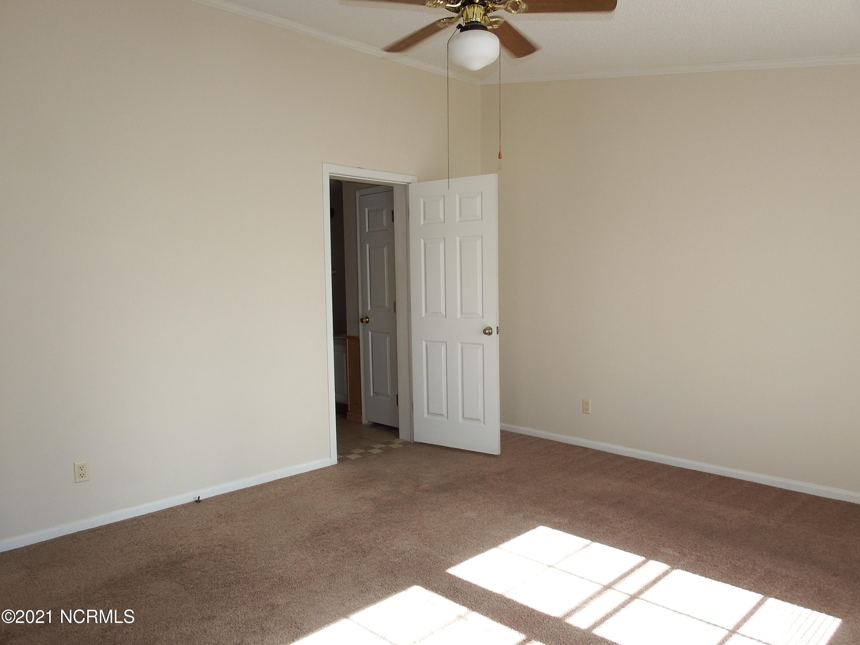 103 Moores Landing Road Hampstead, NC 28443 - Photo 17 of 41 Master