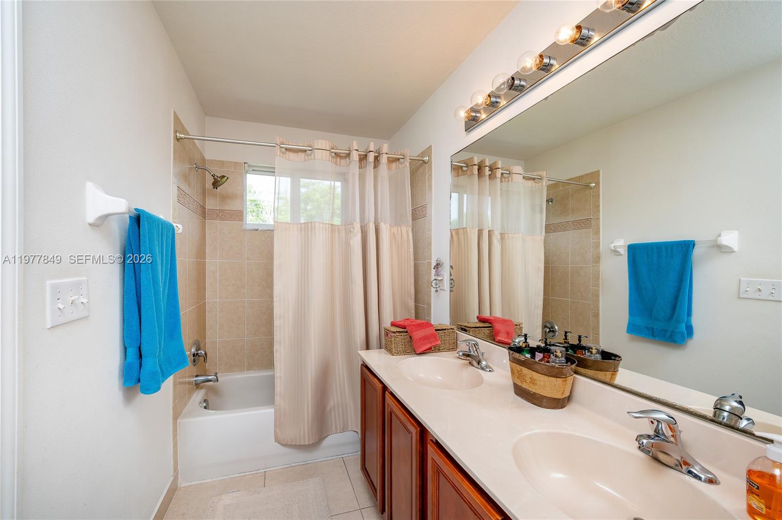 13391 Southwest 42nd Street Miramar, FL 33027 - Photo 12 of 31