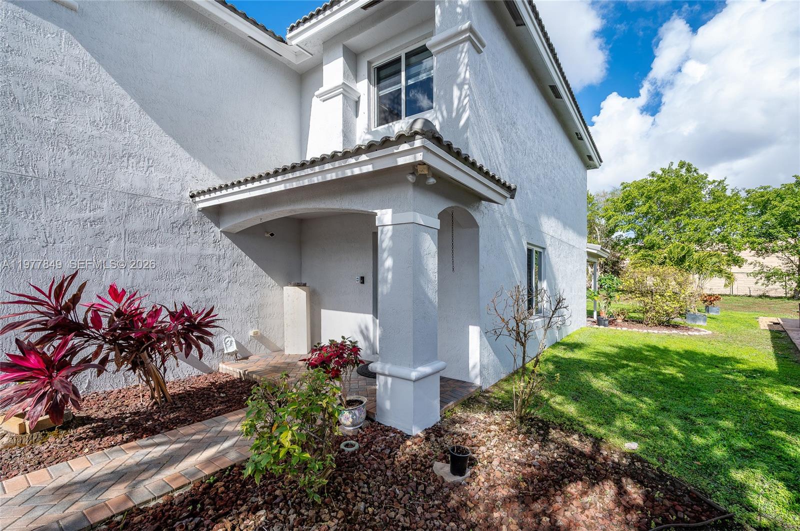 13391 Southwest 42nd Street Miramar, FL 33027 - Photo 2 of 31