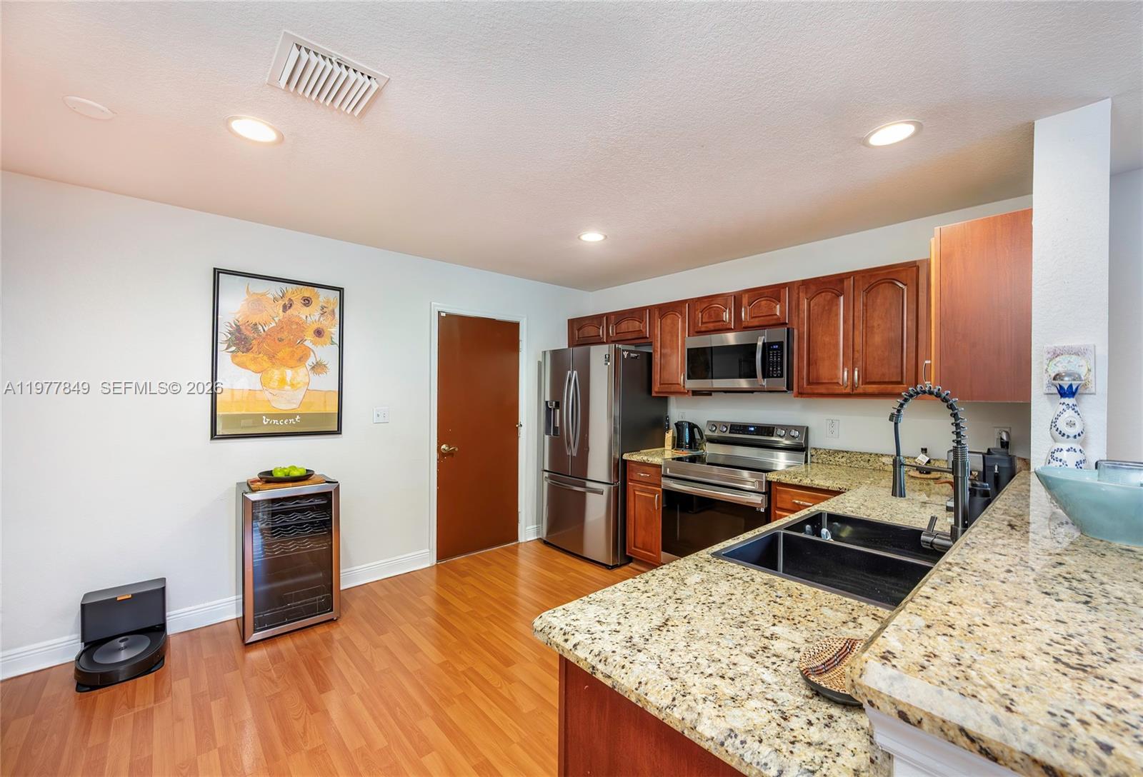 13391 Southwest 42nd Street Miramar, FL 33027 - Photo 10 of 31