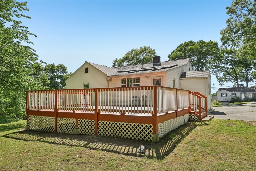 79 Russ Street Randolph, MA 02368 - Photo 31 of 37