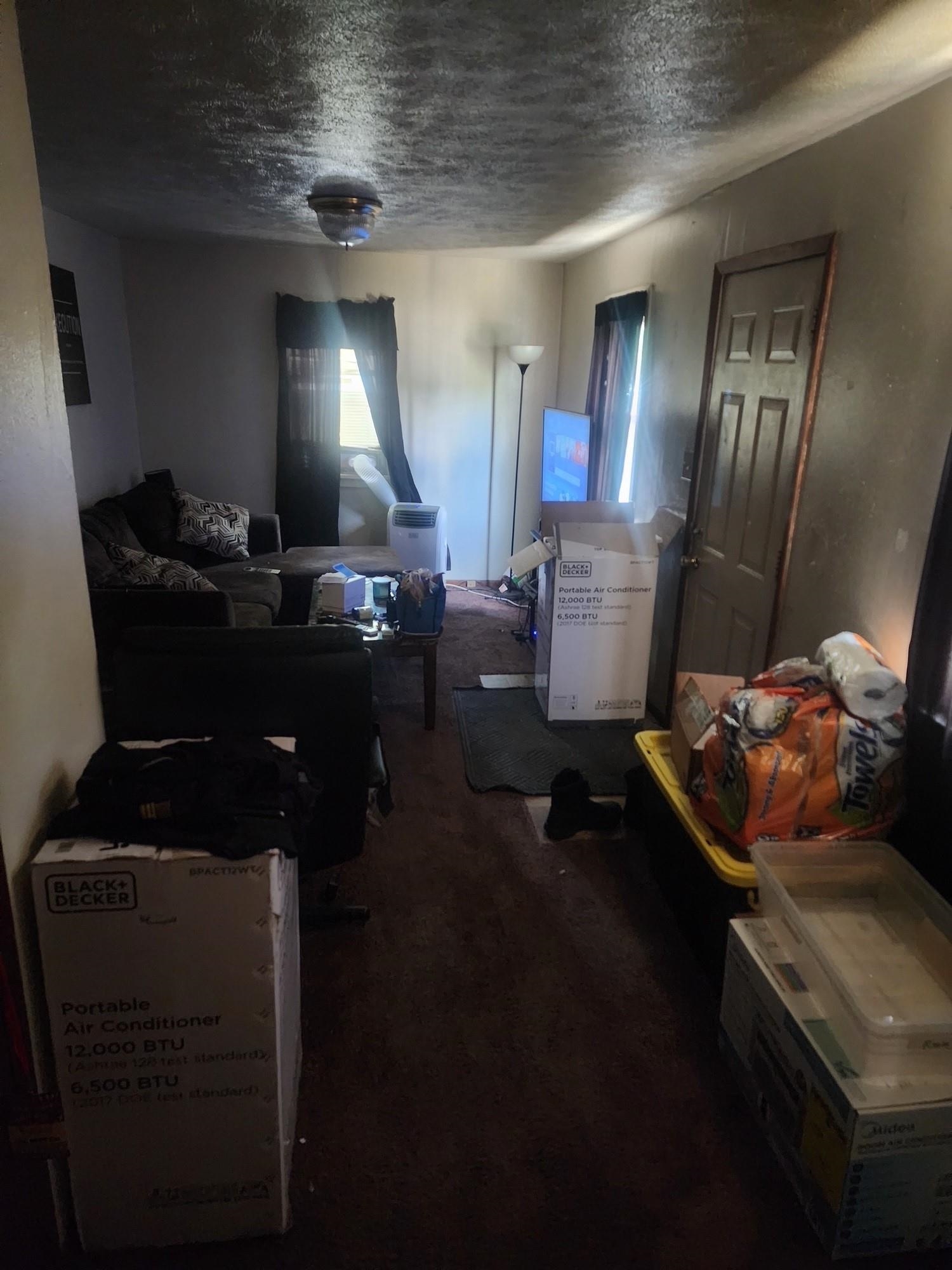 3541 Blackstone Avenue Rockford, IL 61101 - Photo 2 of 5