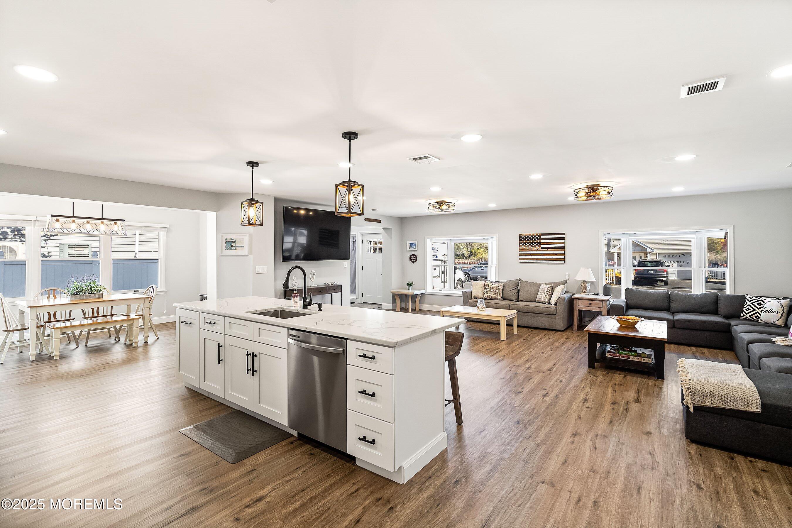 1850 Shore Boulevard Point Pleasant, NJ 08742 - Photo 6 of 28 05-Int3 Kitchen