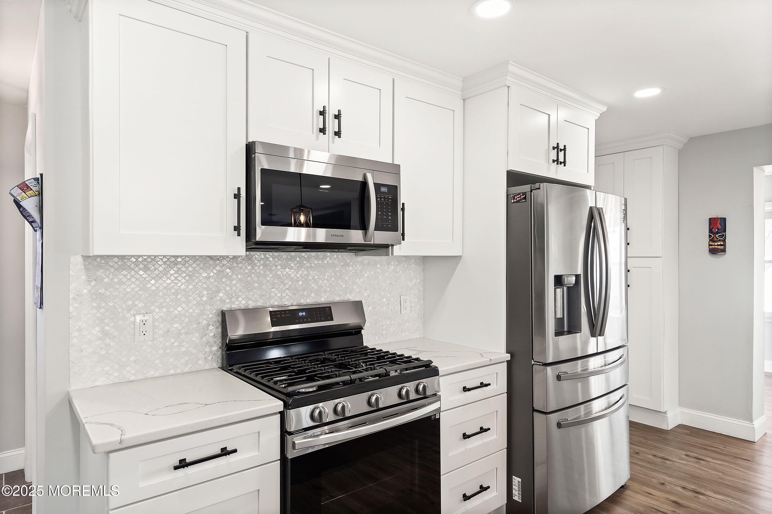 1850 Shore Boulevard Point Pleasant, NJ 08742 - Photo 8 of 28 08-Int4 Kitchen1