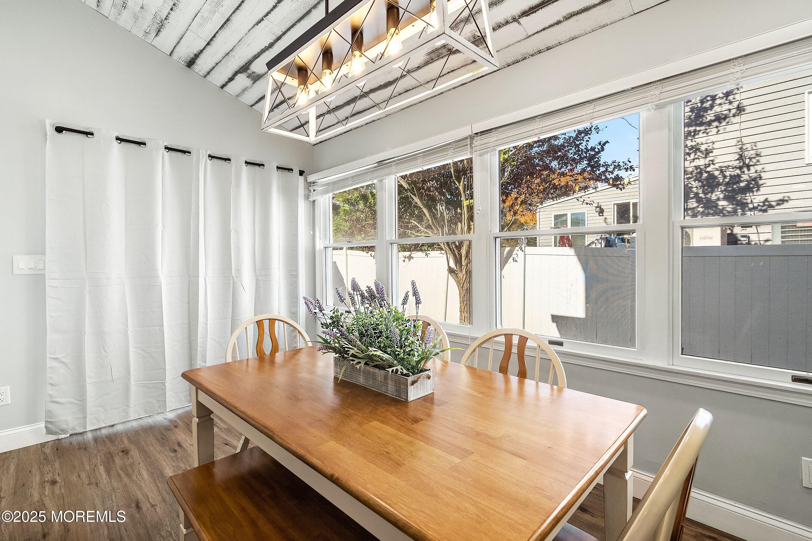 1850 Shore Boulevard Point Pleasant, NJ 08742 - Photo 10 of 28 10-Int6 Dining