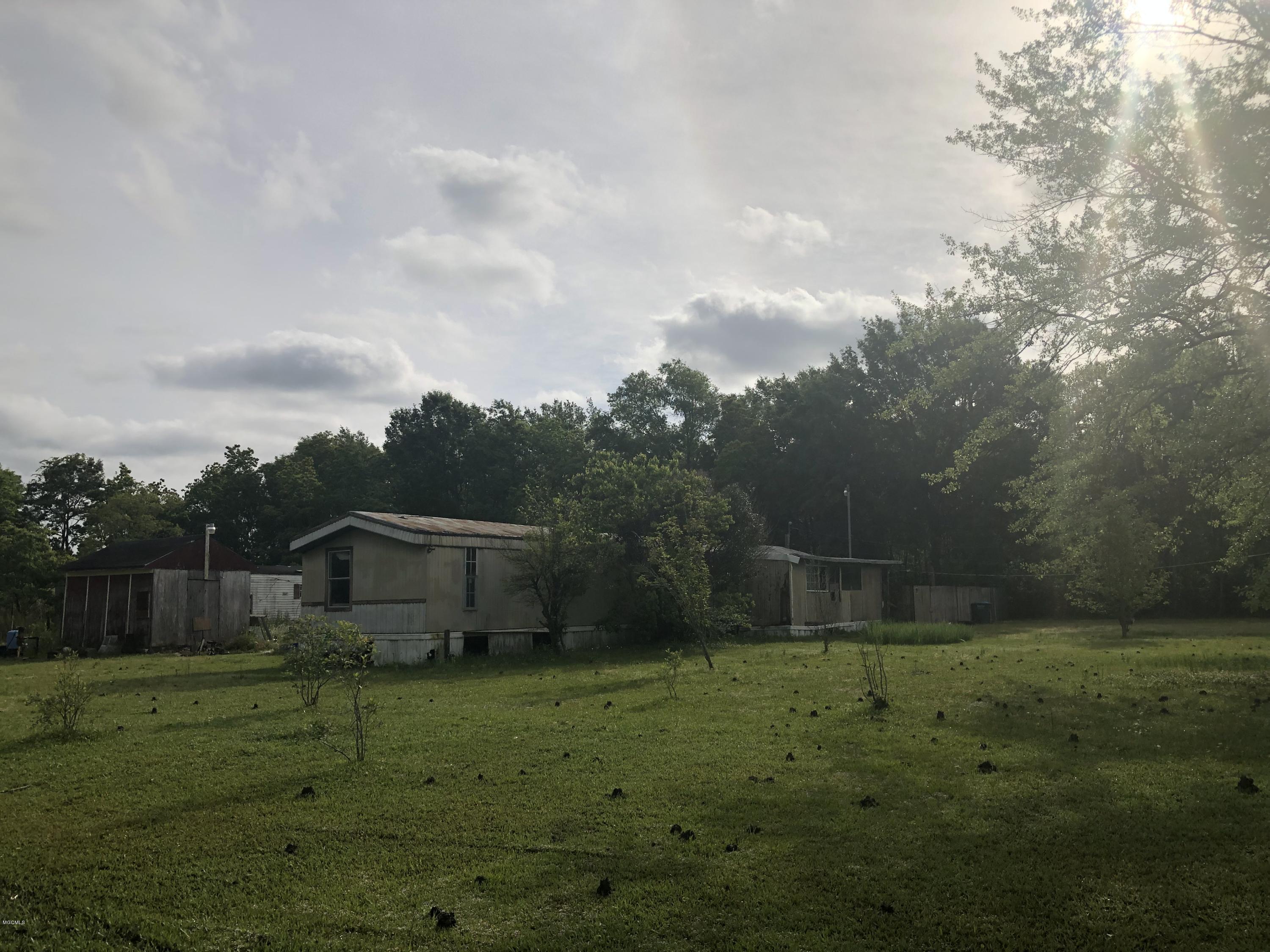 1612 Laurelglen Road Gautier, MS 39553 - Photo 11 of 16 IMG_0916