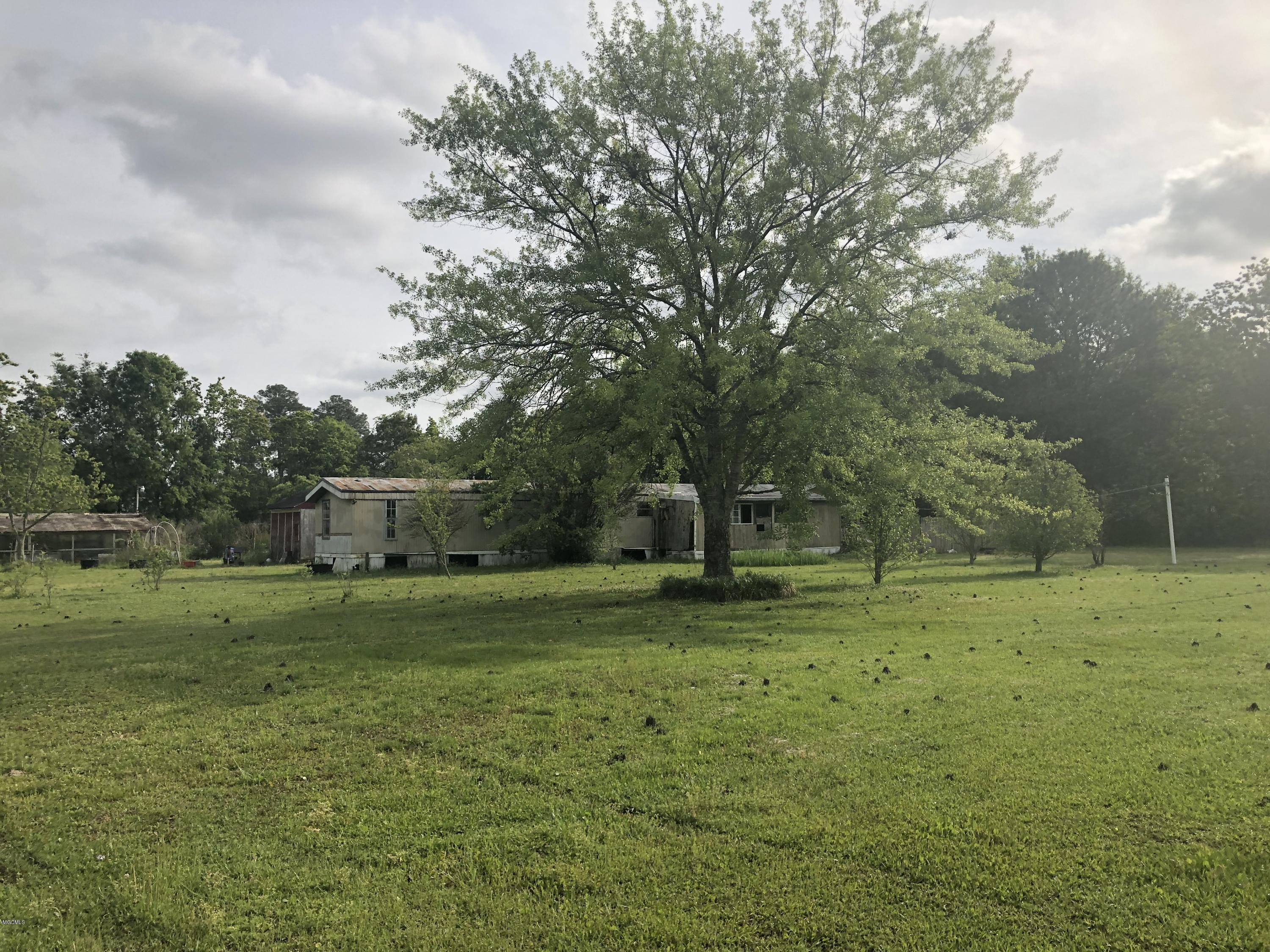 1612 Laurelglen Road Gautier, MS 39553 - Photo 12 of 16 IMG_0915