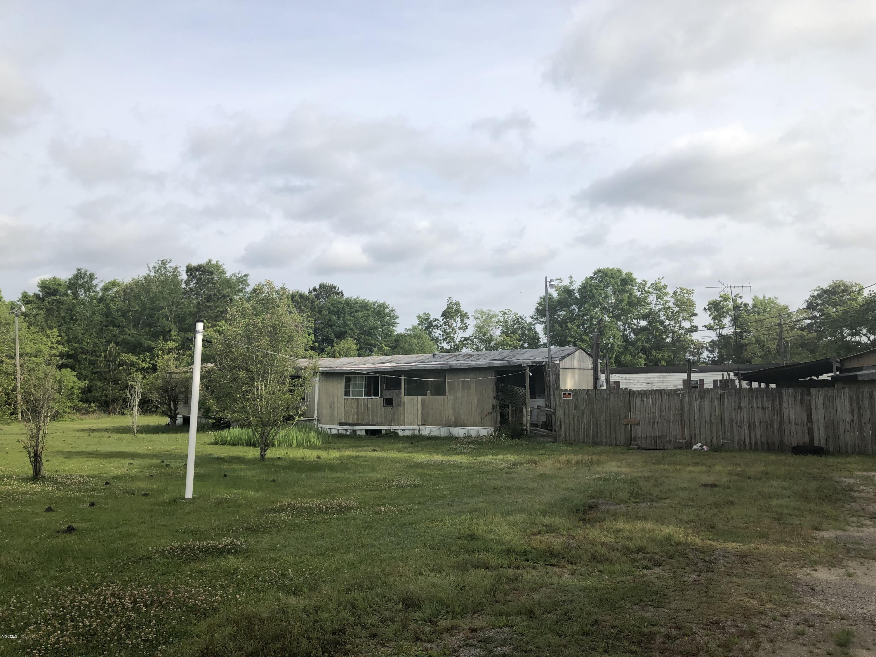 1612 Laurelglen Road Gautier, MS 39553 - Photo 16 of 16 IMG_0910