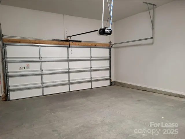 $2,850 | 16728 Summers Walk Boulevard, Davidson, NC 28036