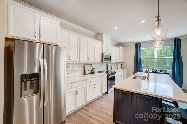 $2,850 | 16728 Summers Walk Boulevard, Davidson, NC 28036