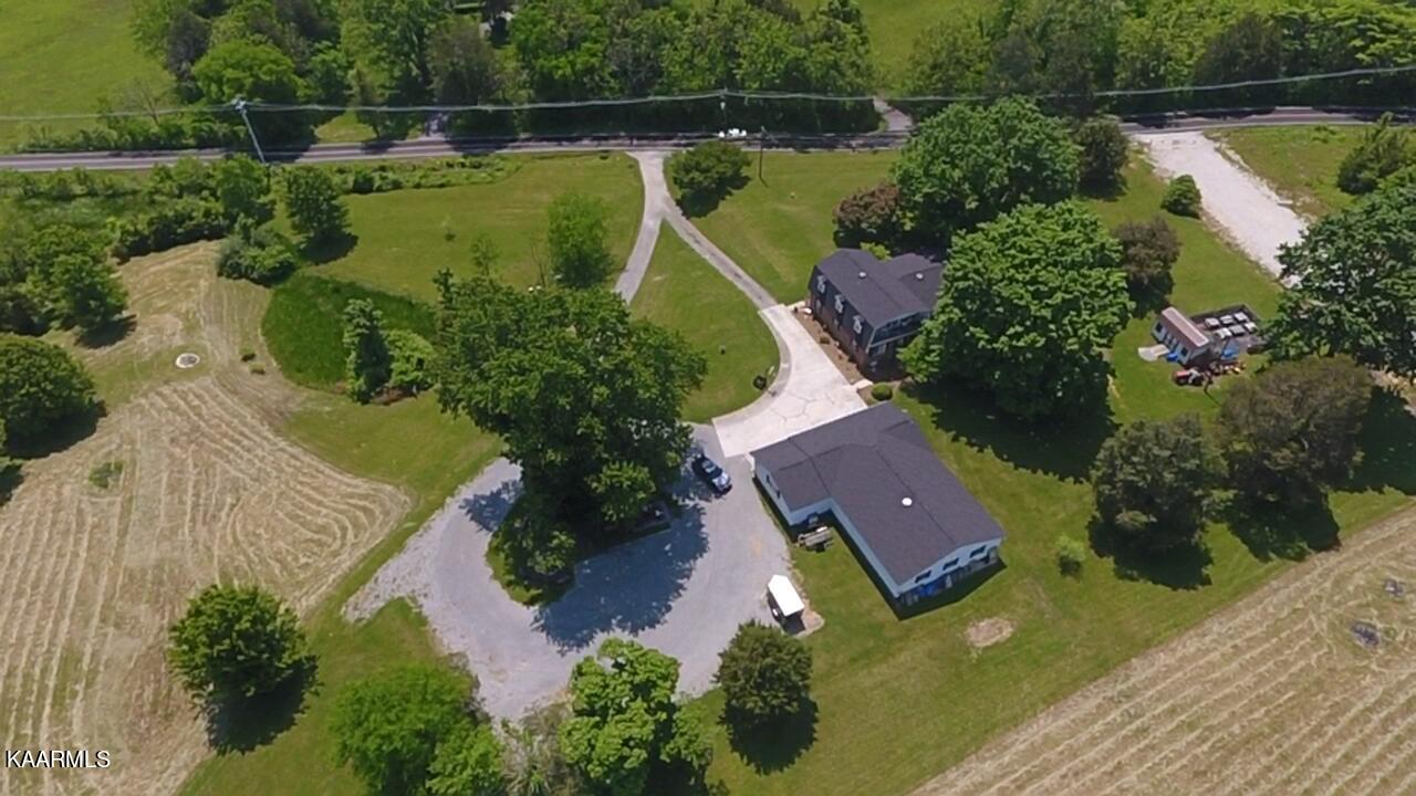 497 Mountain Road Clinton, TN 37716 - Photo 49 of 56 E1981AA0-2329-4501-A7AA-4FAD1D7676FC