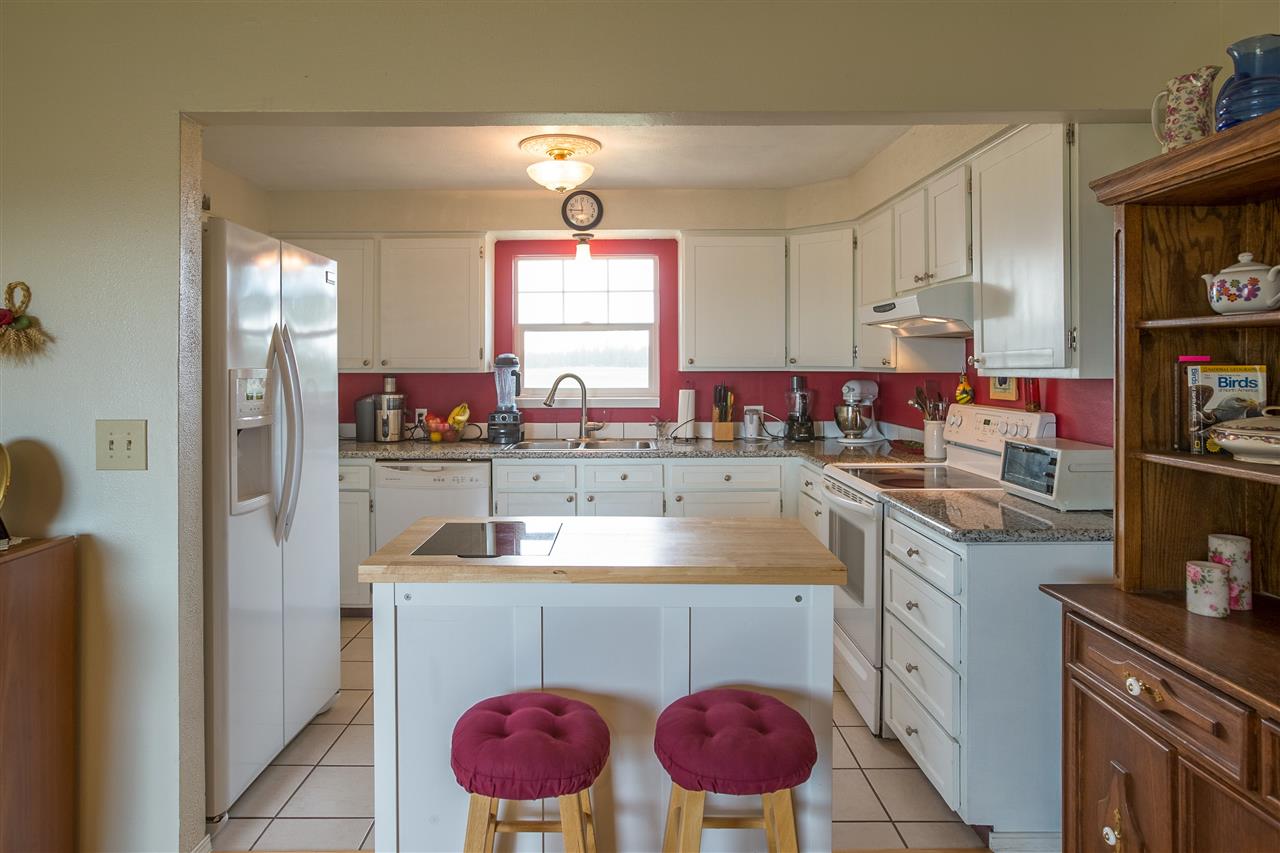 17919 West Jacobs Road Spokane, WA 99224 - Photo 6 of 20
